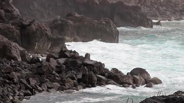 Ferraria termal banyo, Sao Miguel Island, Azores, Portekiz — Stok video