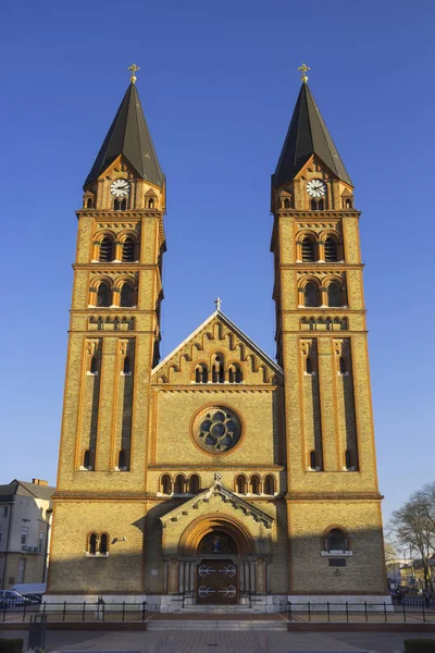 Römisch-katholische Kirche, nyiregyhaza, Ungarn — Stockfoto