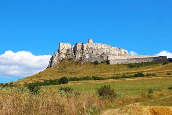 Левоча, замку (spissky hrad), Словакії — стокове фото