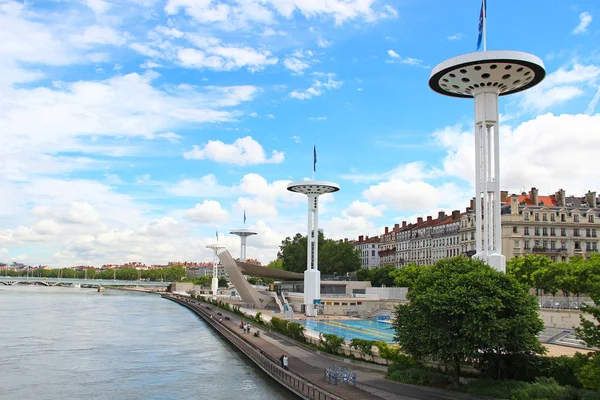 Embankment of Rhone river, Lyon, France — Stock Photo, Image