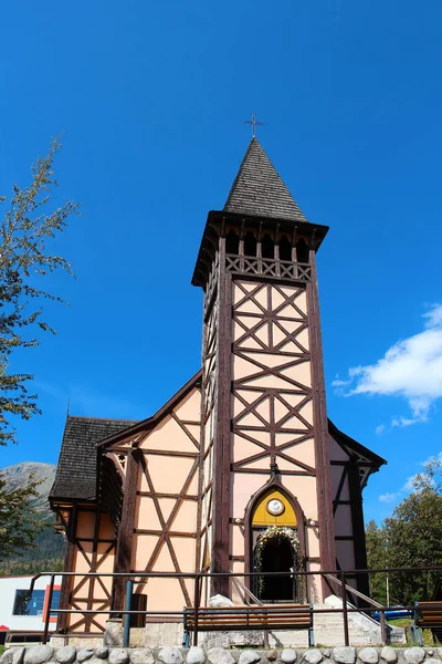 Chiesa di Stary Smokovec, Alti Tatra, Slovacchia — Foto Stock