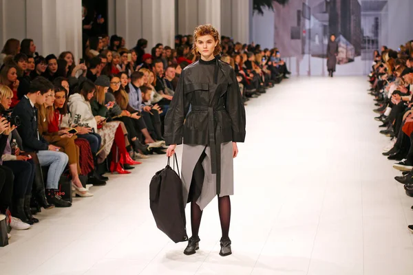 Săptămâna modei ucraineană FW18-19 la Kiev — Fotografie, imagine de stoc