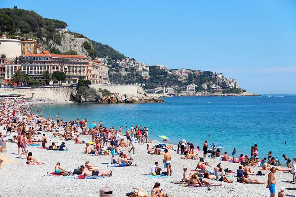 Spiaggia del castello e paesaggio urbano di Nizza, Francia — Foto Stock