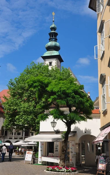 Klagenfurt, Áustria - 3 de junho de 2017: Vista para Landhaus — Fotografia de Stock