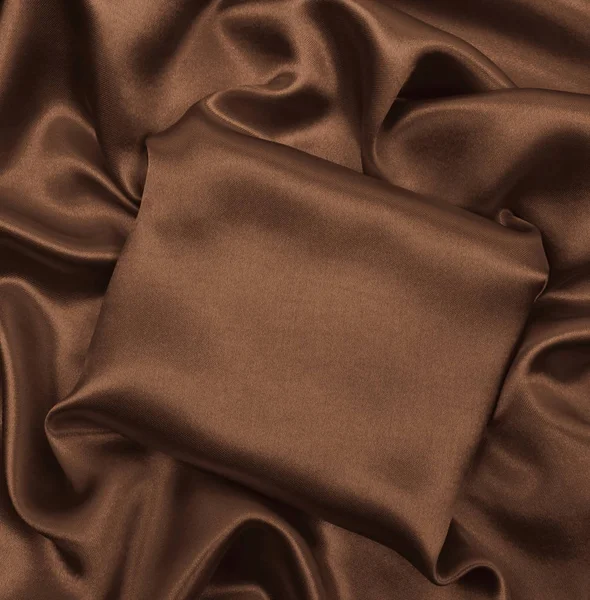 Sima, elegáns barna selyem, vagy szatén textúra, mint absztrakt háttér mintázata — Stock Fotó