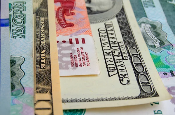Para spekülasyon Rublesi Doları.