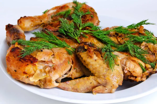 Pollo frito con eneldo . — Foto de Stock