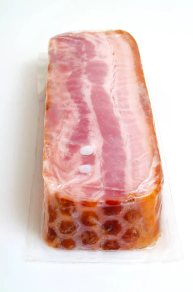 Speck in Vakuumverpackung. — Stockfoto