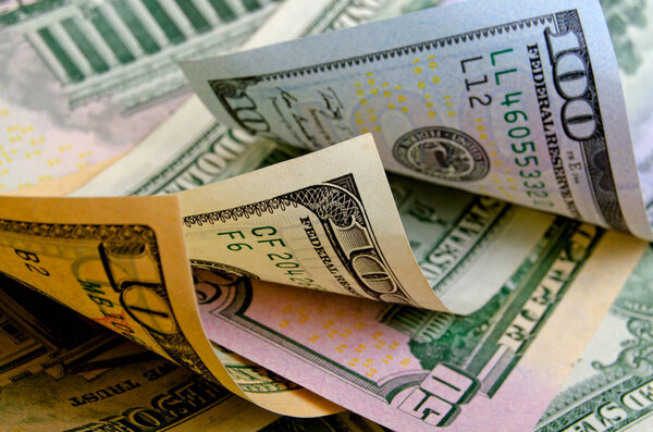 Наличные доллары США
.