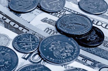 Rublesi Doları para spekülasyon.