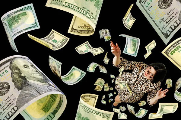 La mujer atrapa dinero cayendo sobre ella . — Foto de Stock
