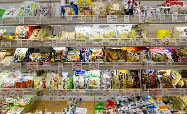 Vários produtos em supermercado — Fotografia de Stock