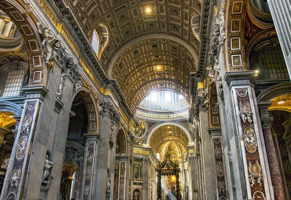 Splendida Cattedrale San Pietro Vaticano Chiesa Più Grande Del Mondo — Foto Stock