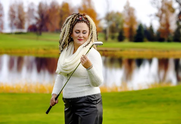 Cute Girl Curly Hair Golf Club Hands Golf Course Riga — Stock Photo, Image