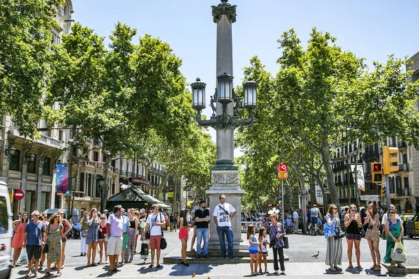 Spanya Barcelona Temmuz 2017 Barcelona Katalonya Spanya Yürüyen Yayalar Şehir — Stok fotoğraf