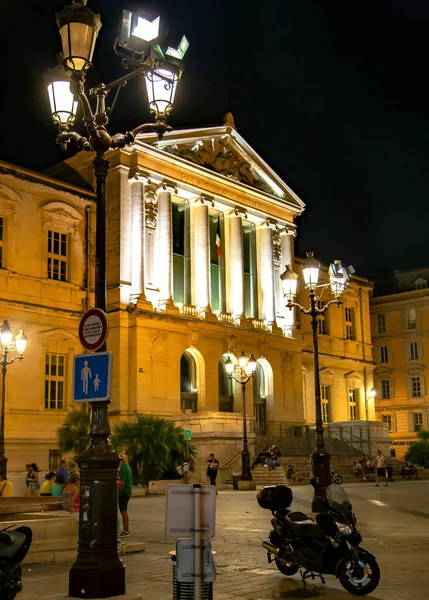 Francia Nizza Agosto 2013 Palazzo Giustizia Recentemente Restaurato Piazza Una — Foto Stock