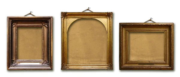Set de tres marcos de madera barroca dorada vintage sobre fondo aislado — Foto de Stock
