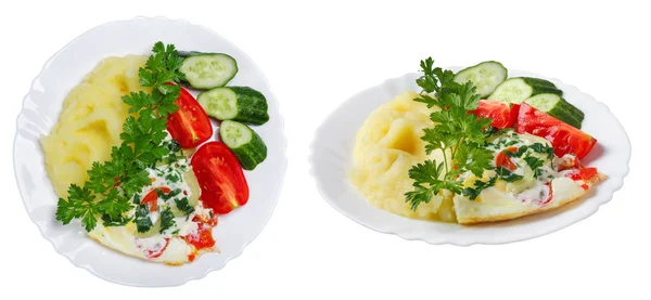Hot tasty mashed potatoes with scrambled eggs, tomatoes, cucumbe — Stock Photo, Image