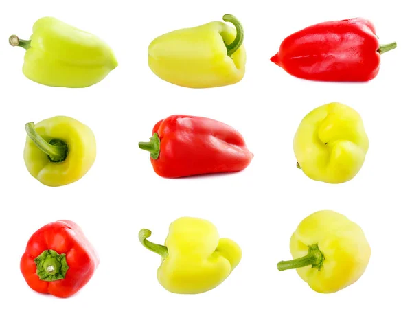 Set Van Verse Rauwe Gele Rode Groene Paprika Witte Geïsoleerde — Stockfoto