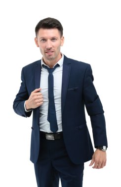 Beyaz arka plan üzerinde zarif yakışıklı iş adamı portresi