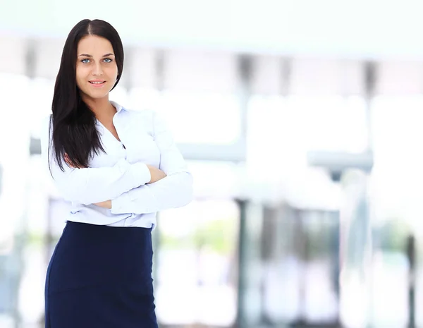 Mujer de negocios moderna en la oficina con espacio para copias —  Fotos de Stock