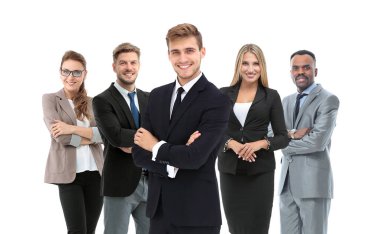 Bir grup gülümseyen iş adamı. Beyaz arkaplan üzerinde izole edilmiş