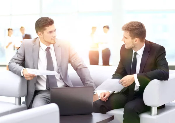 Business people Having Meeting Around Table In Modern Office — Stock Photo, Image