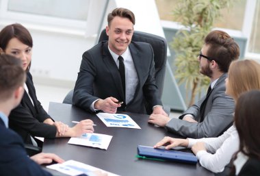 İş ve ofis kavramı - başarılı bir iş takım çalışması