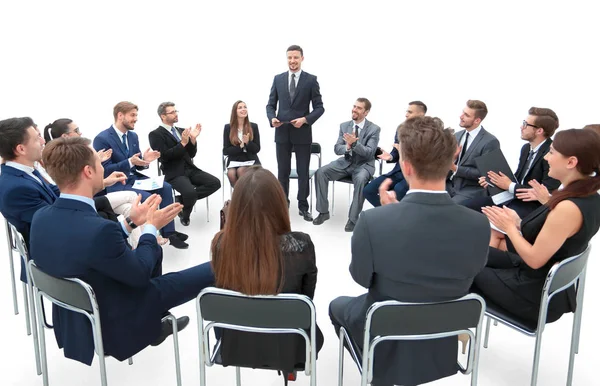 Grupo empresarial cumprimenta líder com palmas e sorrisos — Fotografia de Stock