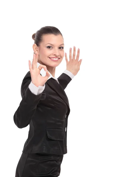 Atractiva mujer de negocios está mostrando signo bien con la felicidad . — Foto de Stock