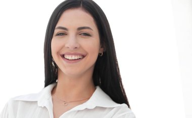 modern başarılı genç kadının yakın çekim yüz