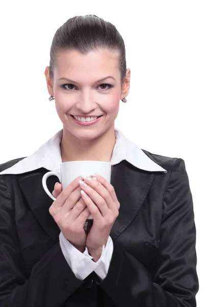 Affascinante donna d'affari che si gode una tazza di caffè — Foto Stock