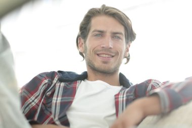 Başarılı bir gencin portresi..