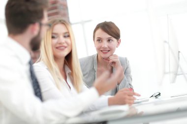 arka plan görüntüsü bir masada bir iş takımının.