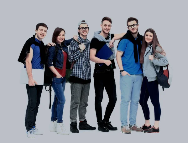 Grupo de amigos sorridentes ficar juntos e olhando para a câmera isolada no fundo branco — Fotografia de Stock