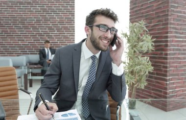 bir istemci için smartphone üzerinde söz avukat