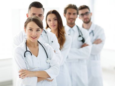 kadın-çocuk doktoru meslektaşları arka plan üzerinde