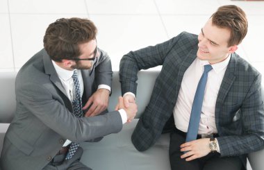 yakın çekim. el sıkışma Mali ortaklar