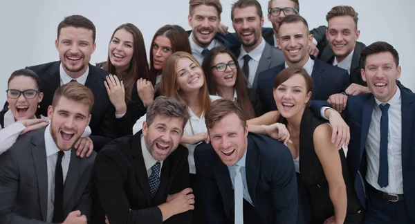 Portret van lachende mensen uit het bedrijfsleven tegen witte achtergrond — Stockfoto