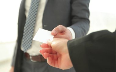 Döviz kartvizit ilk defa karşılamak