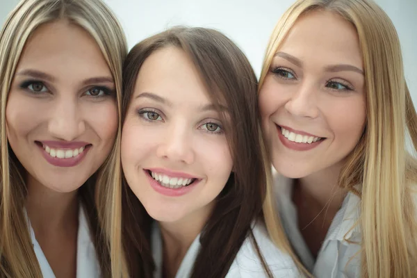 Retrato de close-up de três enfermeiras . — Fotografia de Stock