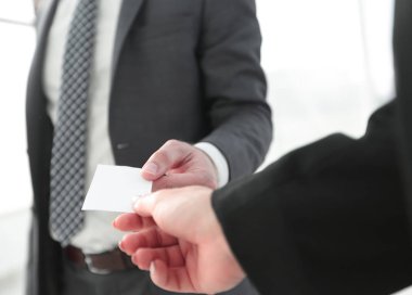 Döviz kartvizit ilk defa karşılamak