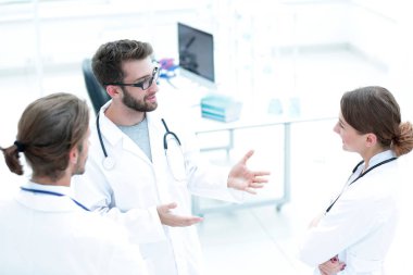 Doktor konuşma grup
