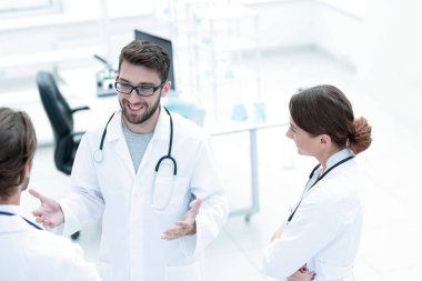 Doktor konuşma grup