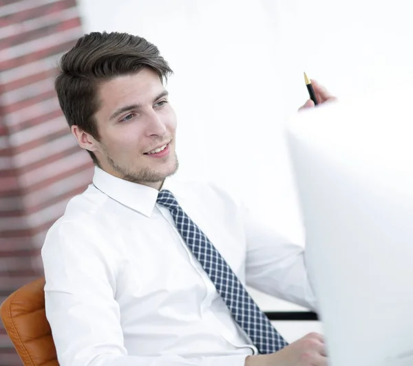 Joven empresario exitoso . — Foto de Stock