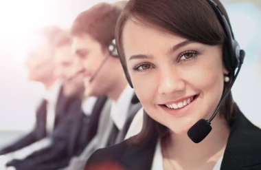 Çağrı Merkezi, operatör, kadınlar.