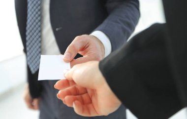 Döviz kartvizit ilk defa karşılamak