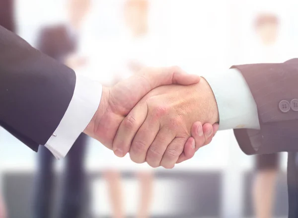 Konzept der Partnerschaft - Geschäftspartner per Handschlag — Stockfoto