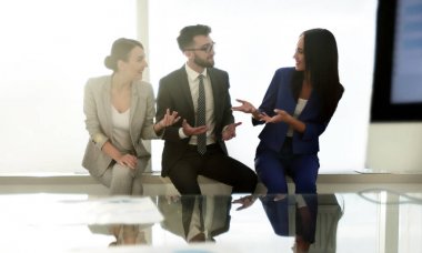 İş takım ofiste toplantısı.