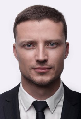 Başarılı bir adamın yakın plan yüzü.